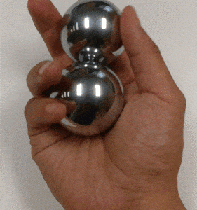 Hand rotating large weighted chrome baoding balls