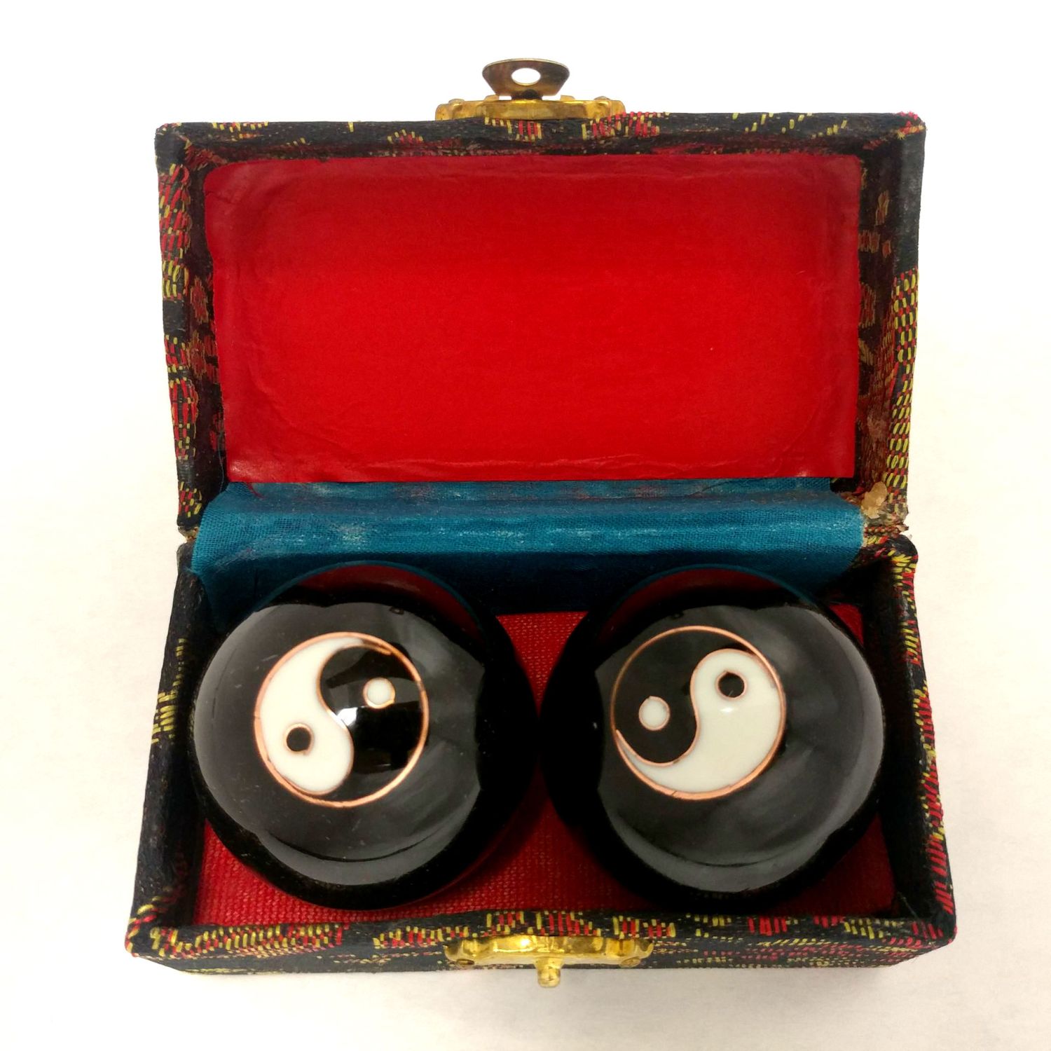 Yin and Yang Big Symbol Baoding Balls