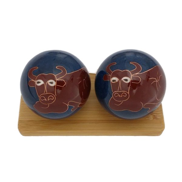 Ox Bull Cow Baoding Balls on bamboo stand